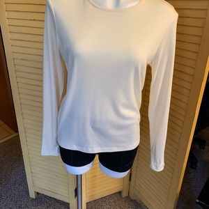 Susan Bristol light weight long sleeve sweater.